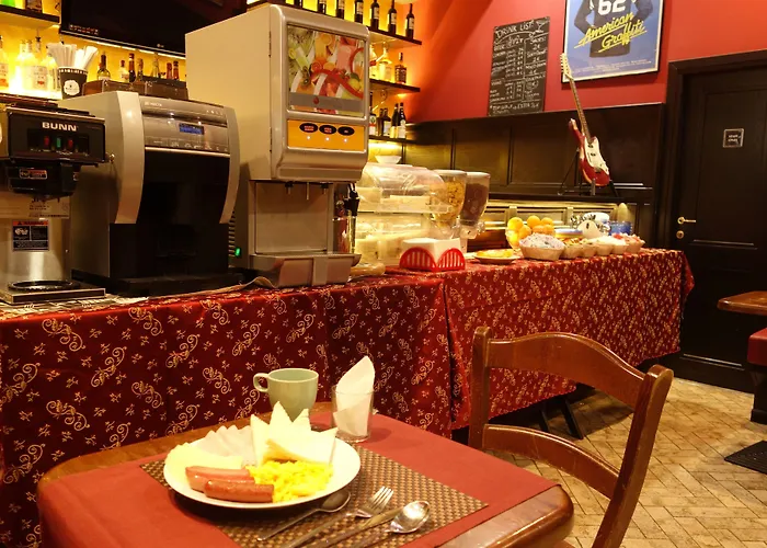 Alessandro Palace & Bar Hostel